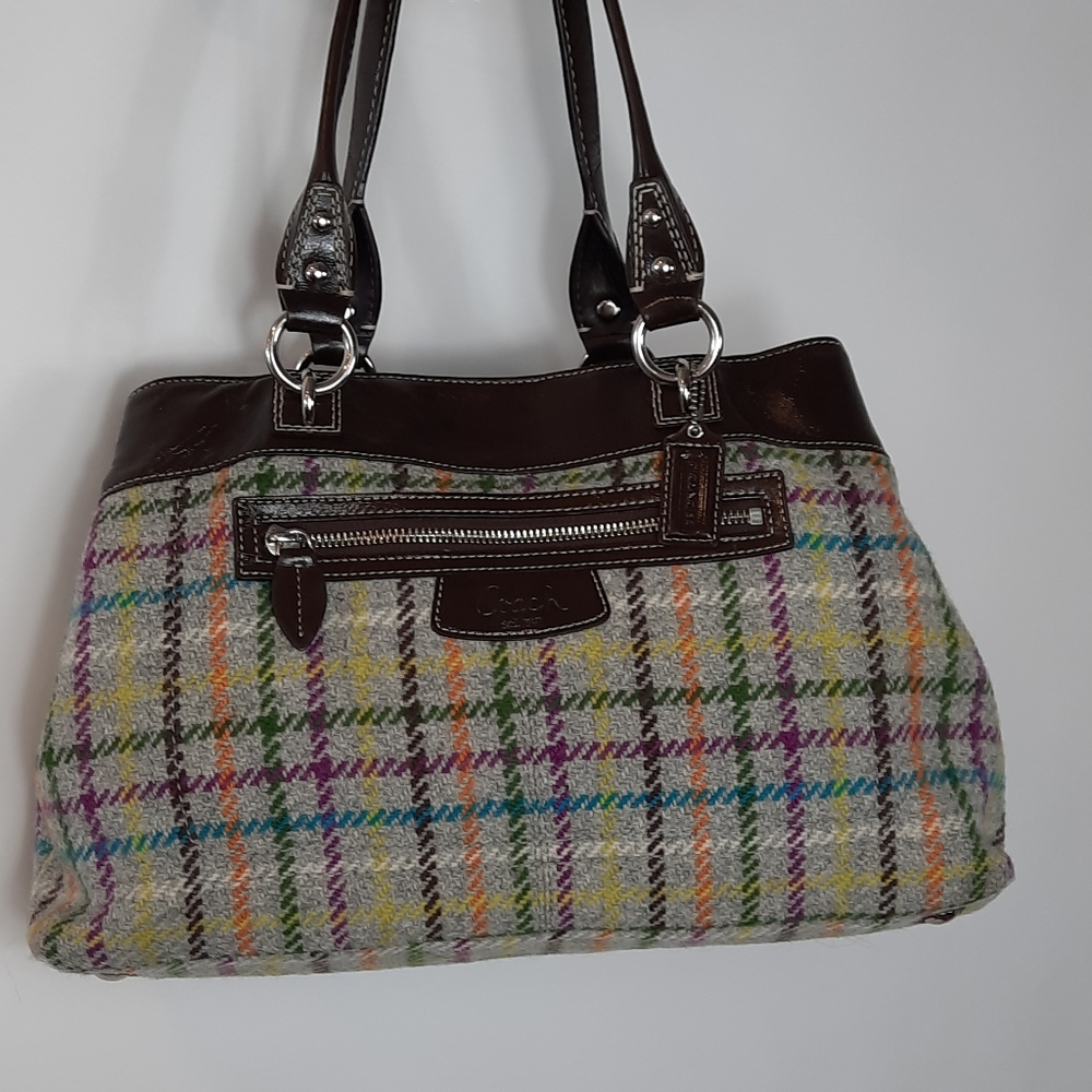 Coach Fabric Purse 👛